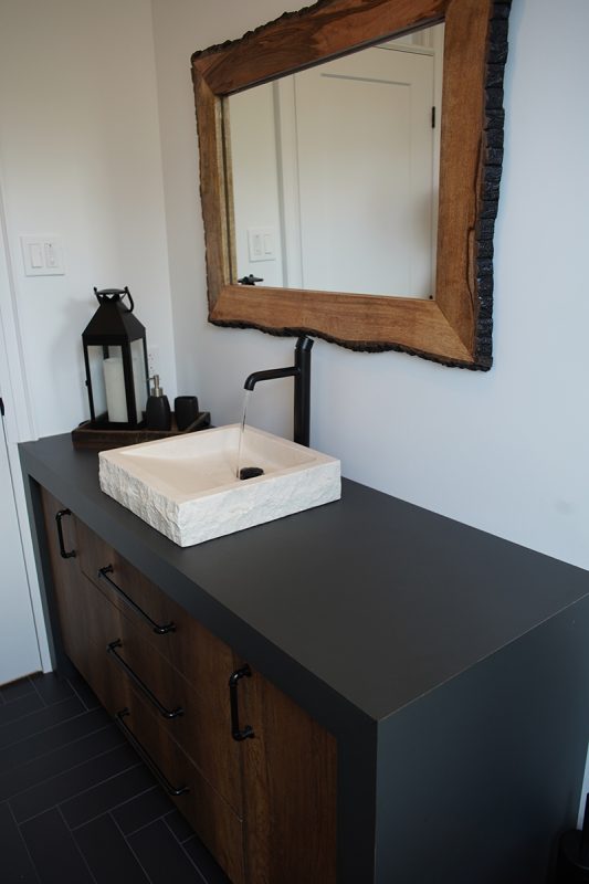 Projet Morrissette - Salle de bain - Ébénisterie Armoires Créabec inc.